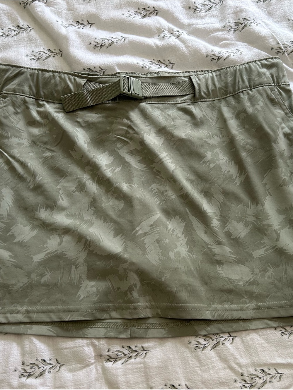 Columbia Olive Green Mini Skort with Belt